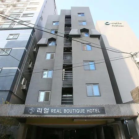 Real Boutique Hotel